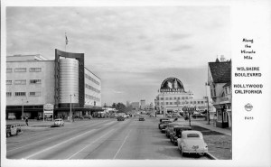 Miracle Mile (1947). Looking east from Wilshire and Fairfax.